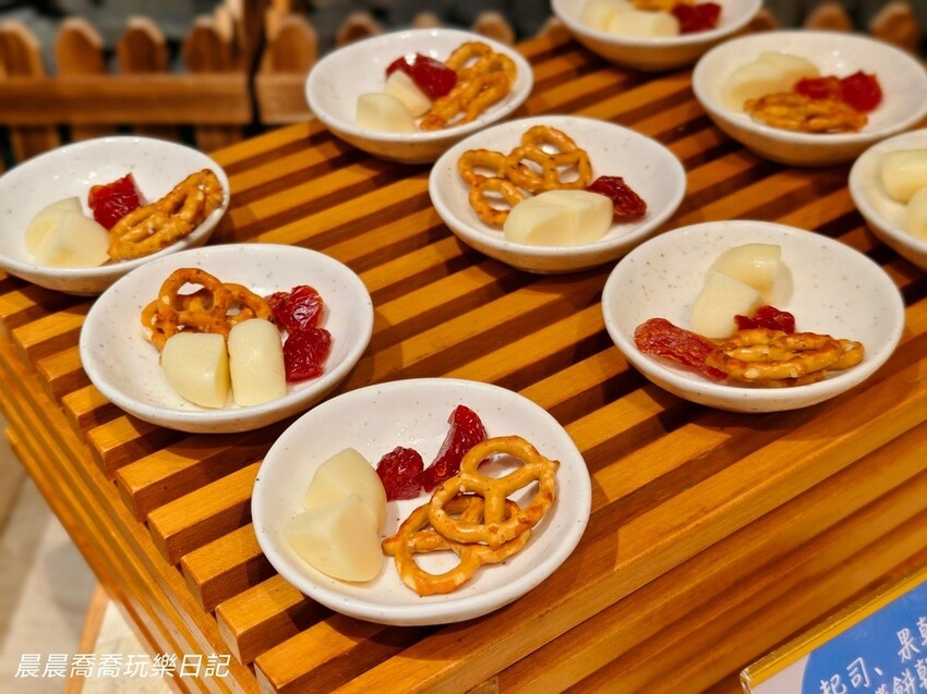 宜蘭礁溪【長榮鳳凰酒店】親子溫泉飯店首選！長榮桂冠自助餐廳