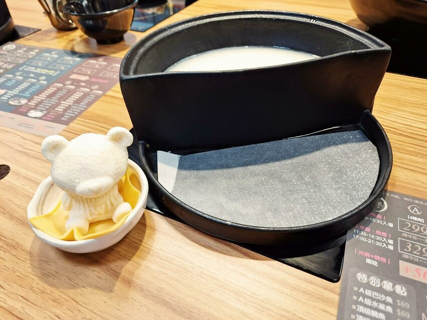 【美食】「饗樂 火烤兩吃 鍋物」火鍋燒烤吃到飽只要299元起 【美食】「饗樂 火烤兩吃 鍋物」火鍋燒烤吃到飽只要299元起