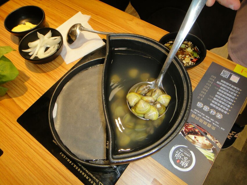 【美食】「饗樂 火烤兩吃 鍋物」火鍋燒烤吃到飽只要299元起 【美食】「饗樂 火烤兩吃 鍋物」火鍋燒烤吃到飽只要299元起