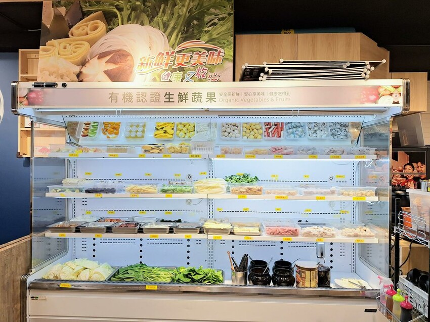 【美食】「饗樂 火烤兩吃 鍋物」火鍋燒烤吃到飽只要299元起 【美食】「饗樂 火烤兩吃 鍋物」火鍋燒烤吃到飽只要299元起