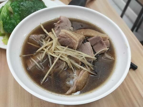 新北鶯歌鐘予原味當歸鴨~台灣第一品牌~