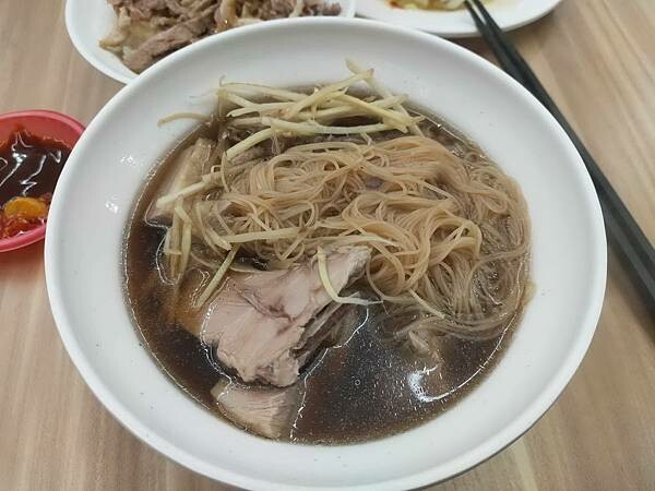 新北鶯歌鐘予原味當歸鴨~台灣第一品牌~