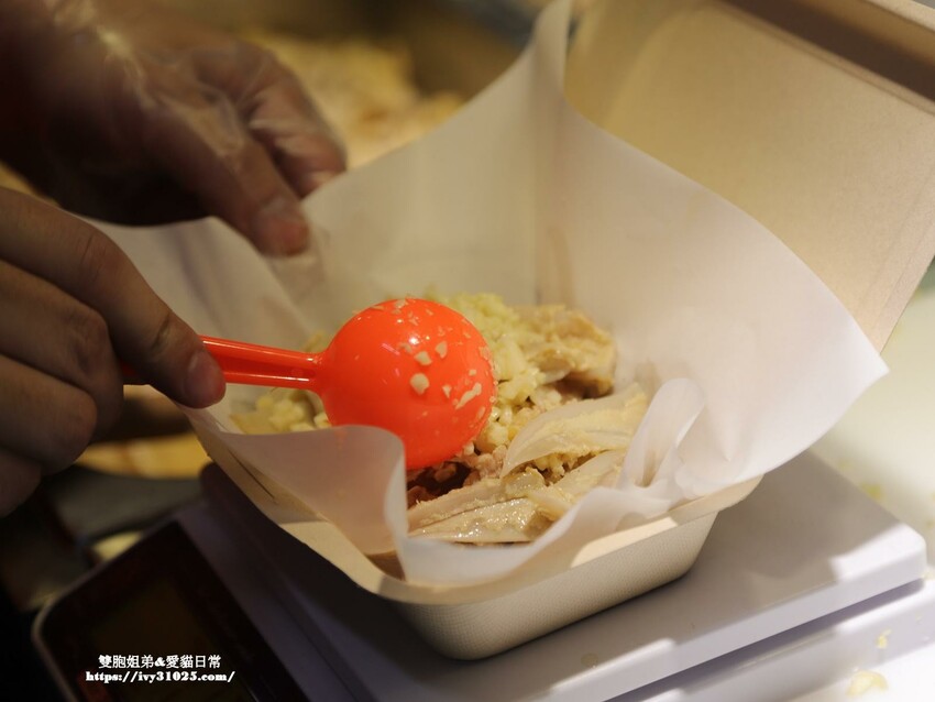 高雄市苓雅區推薦高雄正港港式點心 – 大佬嗶 爆蒜料理 自強店 自強三路宵夜美食