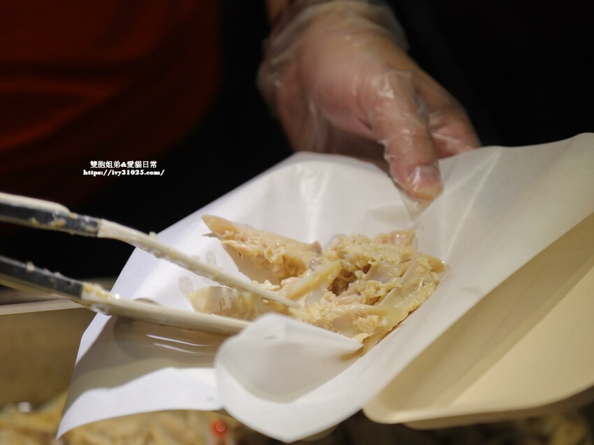 高雄市苓雅區推薦高雄正港港式點心 – 大佬嗶 爆蒜料理 自強店 自強三路宵夜美食