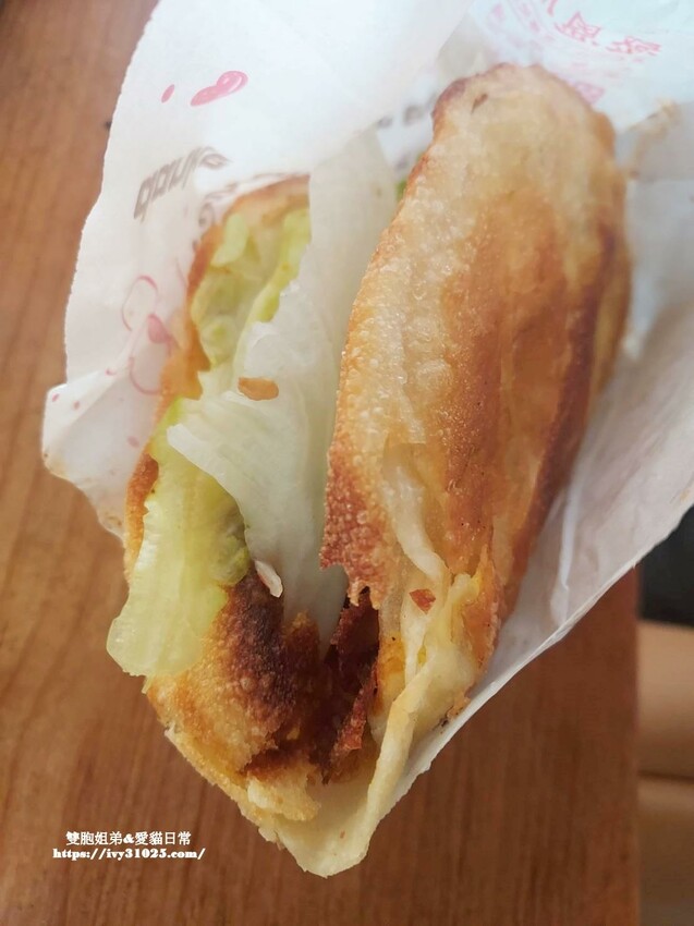 高雄市鳳山區南部首間 河南信陽烤爐雞蛋灌餅｜高雄鳳山大明路上 排隊拿號碼牌