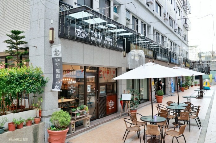 彰化縣彰化市彰化老呂牛肉麵︱彰化市美食民族路牛肉麵，牛肉給得大方特製麵條好Q彈！彰化火車站周邊美食