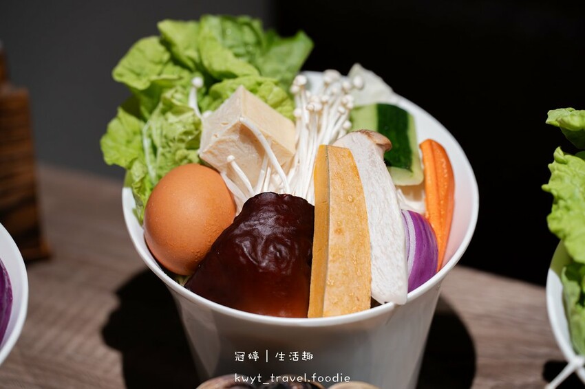 台北中山區火鍋餐廳_土狗樂市,2000克蛤蜊上桌!直送鱻爆蛤 台北中山區火鍋餐廳_土狗樂市,2000克蛤蜊上桌!直送鱻爆蛤