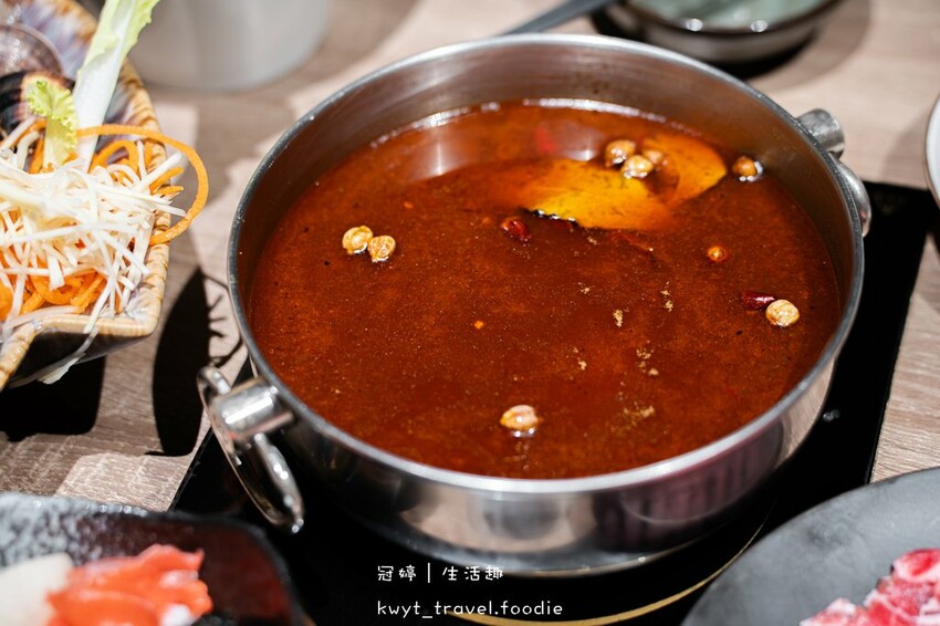 台北中山區火鍋餐廳_土狗樂市,2000克蛤蜊上桌!直送鱻爆蛤 台北中山區火鍋餐廳_土狗樂市,2000克蛤蜊上桌!直送鱻爆蛤