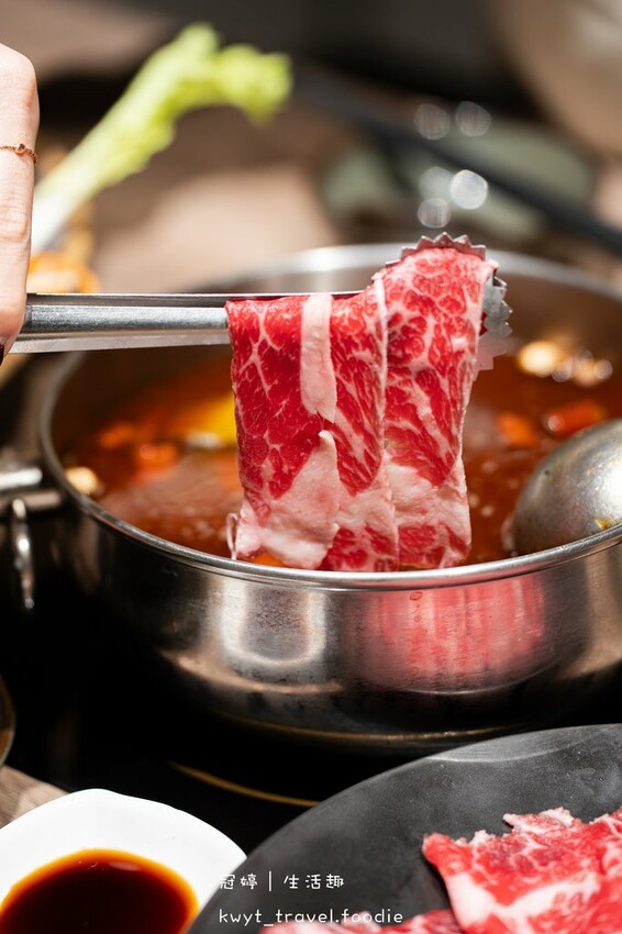 台北中山區火鍋餐廳_土狗樂市,2000克蛤蜊上桌!直送鱻爆蛤 台北中山區火鍋餐廳_土狗樂市,2000克蛤蜊上桌!直送鱻爆蛤