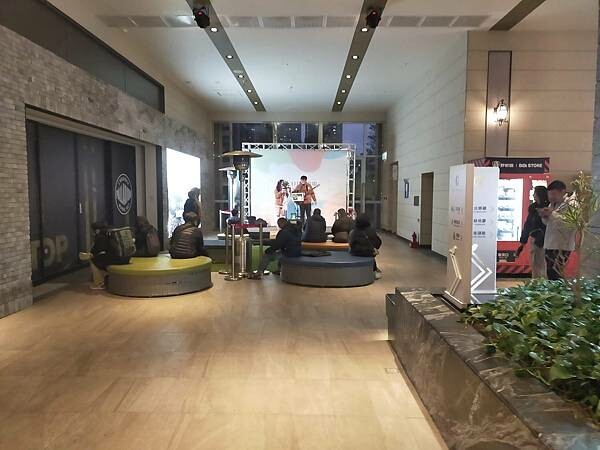 新北土城大將牛排~平價鐵板牛排~飲料無限續喝~日月光廣場B1