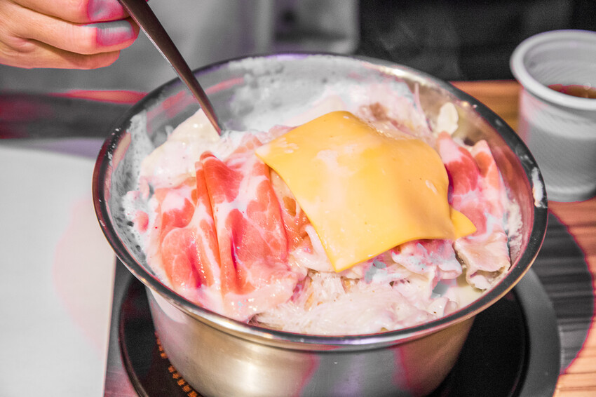 桃園市龜山區家芬豆花火鍋|還沒開門就大排長龍!在地最強傳奇小火鍋