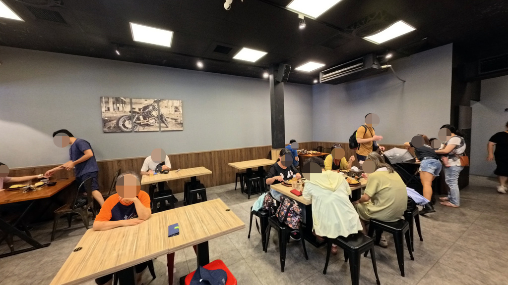 台南平價牛排推薦│魔力牛牛排館│雙拼超值又好吃│鐵板牛排香氣 台南平價牛排推薦│魔力牛牛排館│雙拼超值又好吃│鐵板牛排香氣