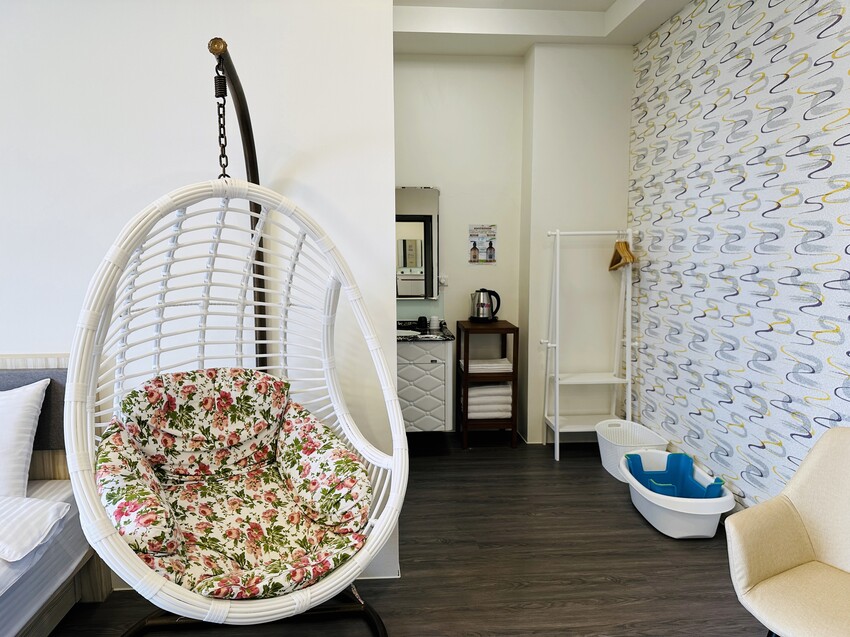 【鄉聚冬山】宜蘭包棟民宿推薦!大坪數超Chill田野景觀房,