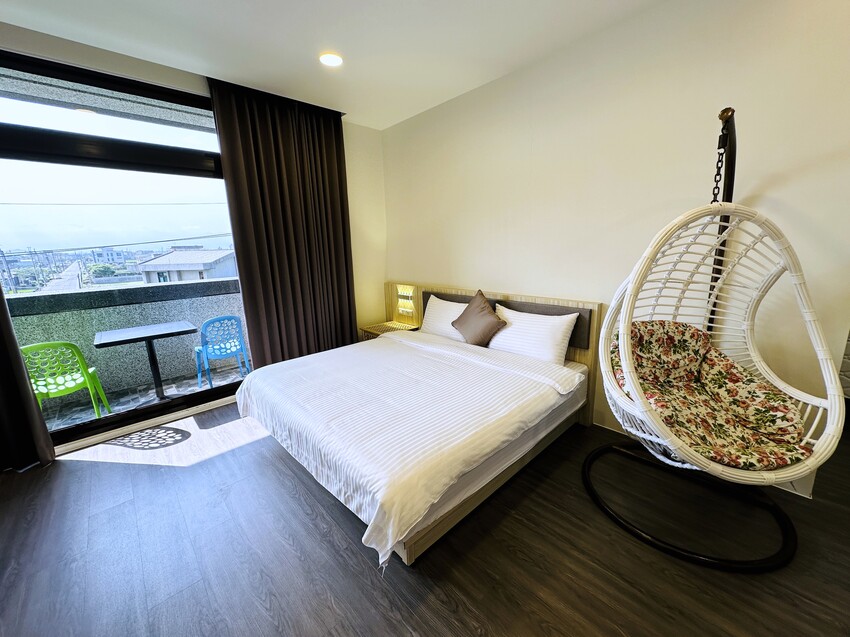 【鄉聚冬山】宜蘭包棟民宿推薦!大坪數超Chill田野景觀房,