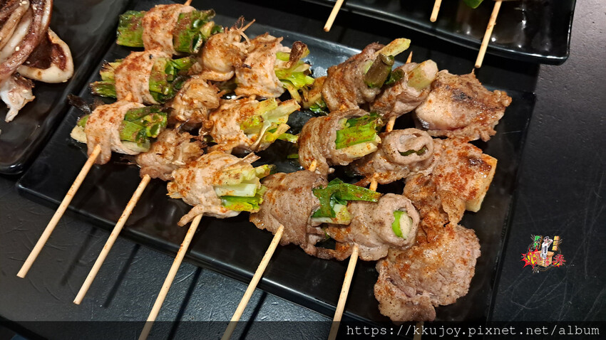 新竹消夜推薦|下班小聚|灸燒の串串|串燒炭火直烤|蒜香小龍蝦