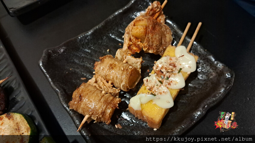 新竹消夜推薦|下班小聚|灸燒の串串|串燒炭火直烤|蒜香小龍蝦