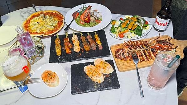 LINE_ALBUM_野豬_250211_92