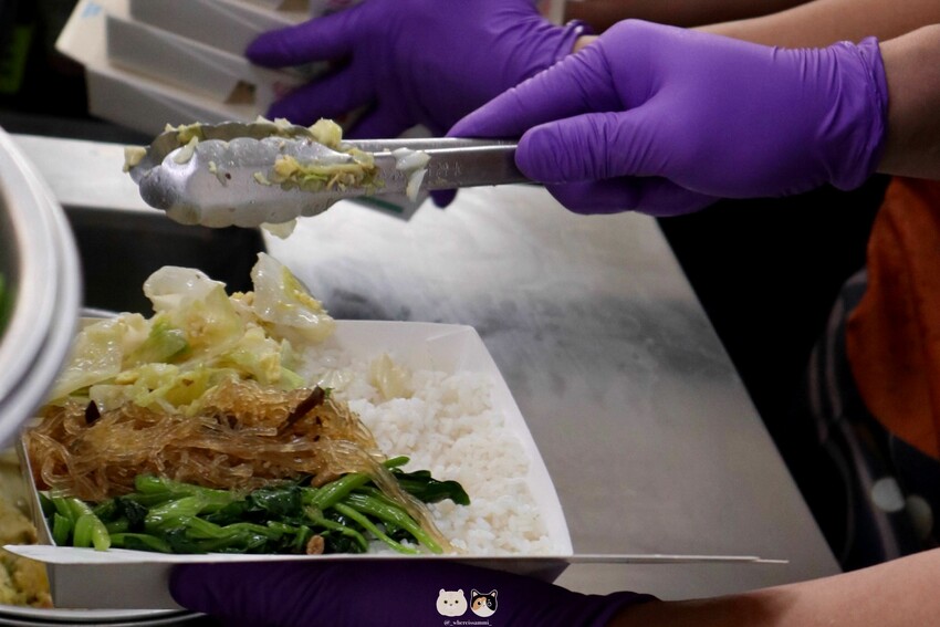 (附菜單)臺中西區美食推薦|上野烤肉飯.免費提供超彭湃丸子湯