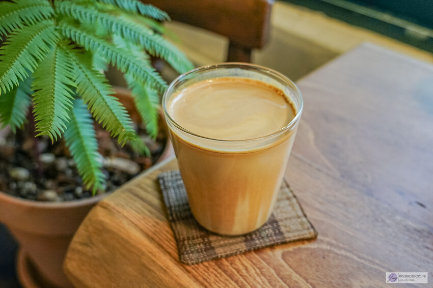 桃園市龜山區-文青靜謐的藍嵐珈琲