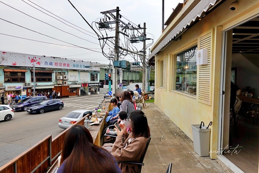 新北市淡水區【新北】淡水｜嗜甜漁港店，甜點Gelato都優秀，滬尾漁港海景咖啡廳，