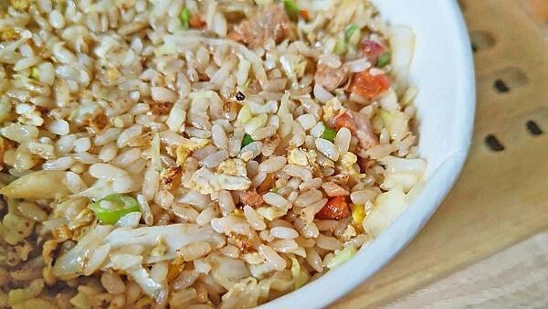 新北市板橋區吳家 蒸餃蚵仔煎|現點現包的美味香菜蒸餃,一定要來一籠