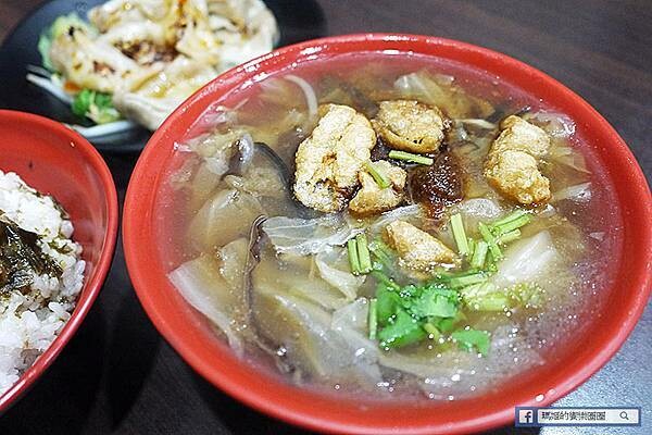 基隆市仁愛區基隆美食【味萊坊基隆站前店】口齒留香美味必吃蔬食/基隆素食/原江姐料理