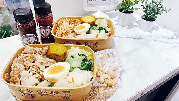 新店外送便當推薦《輕靚美》健康餐盒，健康機能蔬果飲結合輕食餐盒，瘦身又排毒-16.jpg