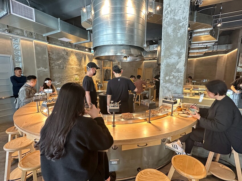 台北市中正區善導寺站 | 挽肉と米遷華山新址 座位多2倍 線上預約制