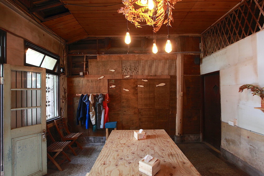 台南市中西區吃。台南市｜中西區。「魚Bar - 炸魚薯條」新店報報!!!!!英國街邊小吃炸魚薯條台南也吃得到，秒間置身在墾