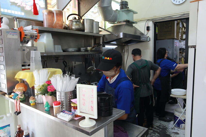 台南市安平區吃。台南市|安平區。「港式灣仔小棧-安平」曾任晶英酒店跟長榮酒店粵式料理大主廚,隱身在安平區巷弄美味