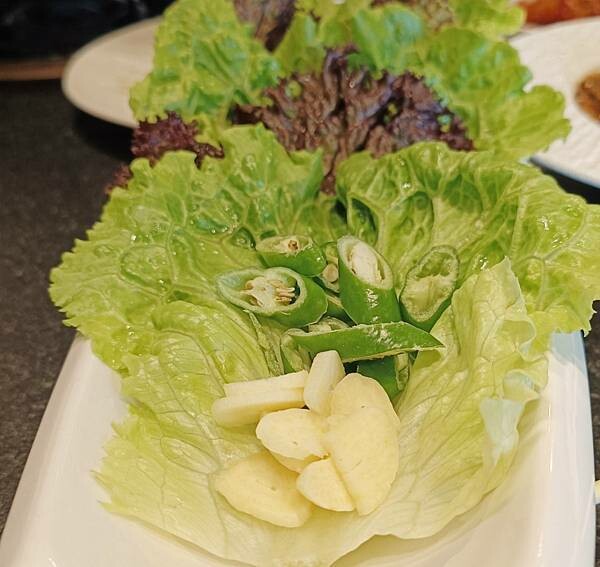 信義區韓式料理：食尚潮流的朋月栻 韓雞雞 江原道 宗음식 韓