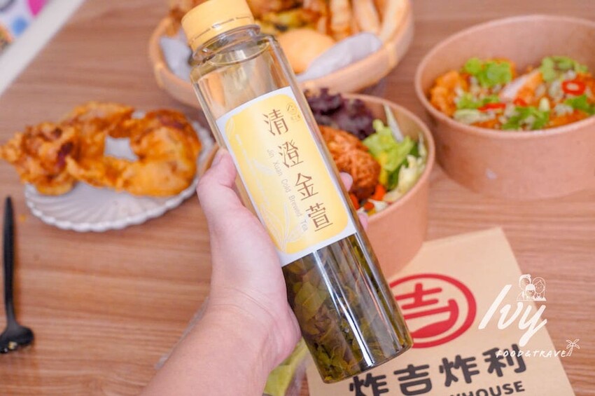 炸吉炸利炸物店 |台中北區炸雞推薦，用蒸炸技術和純芥花油，把肉汁完全鎖住、不油膩很涮嘴！ - 艾薇覓食趣