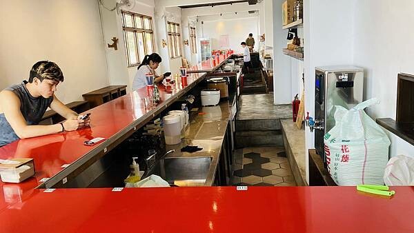 IMG_9968.jpg IMG_9968.jpg