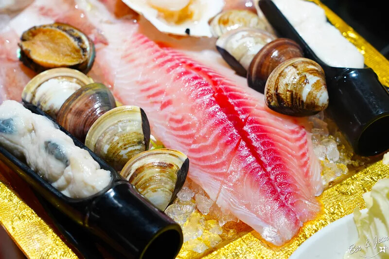 宜蘭縣宜蘭市八方悅鍋物宜蘭和睦店》優質平價日式鍋物380元起不收服務費,必點大蝦雙人豪華套餐,兒童身高未滿110公分免