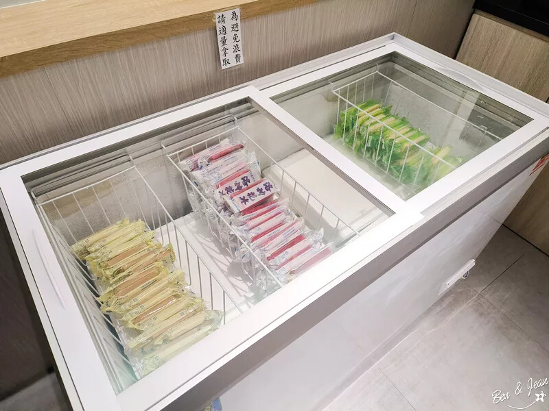 宜蘭縣宜蘭市八方悅鍋物宜蘭和睦店》優質平價日式鍋物380元起不收服務費,必點大蝦雙人豪華套餐,兒童身高未滿110公分免