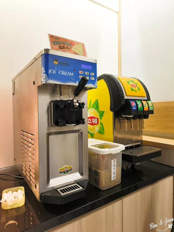 宜蘭縣宜蘭市八方悅鍋物宜蘭和睦店》優質平價日式鍋物380元起不收服務費,必點大蝦雙人豪華套餐,兒童身高未滿110公分免