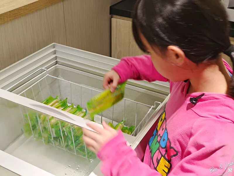 宜蘭縣宜蘭市八方悅鍋物宜蘭和睦店》優質平價日式鍋物380元起不收服務費,必點大蝦雙人豪華套餐,兒童身高未滿110公分免