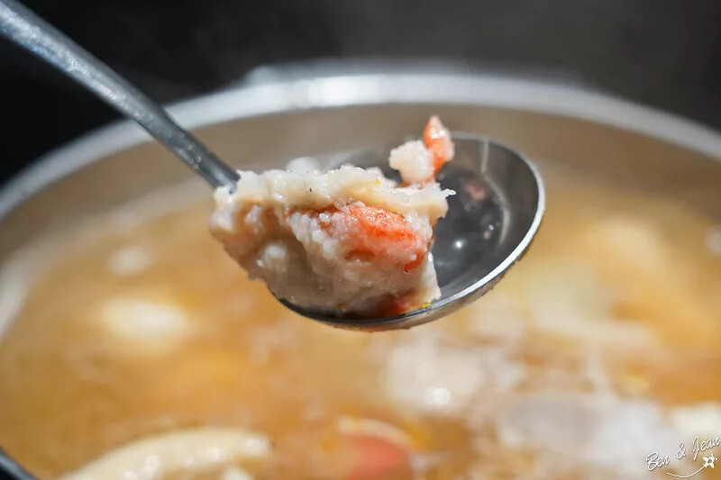 宜蘭縣宜蘭市八方悅鍋物宜蘭和睦店》優質平價日式鍋物380元起不收服務費,必點大蝦雙人豪華套餐,兒童身高未滿110公分免