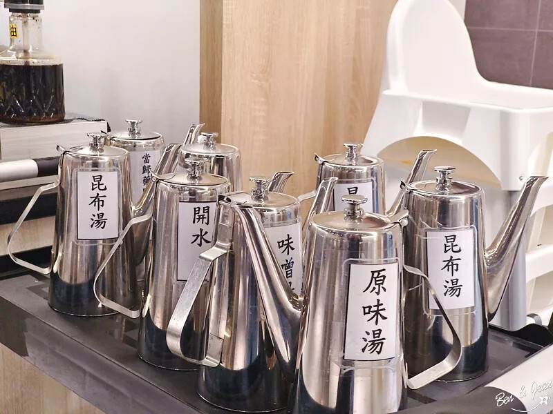 宜蘭縣宜蘭市八方悅鍋物宜蘭和睦店》優質平價日式鍋物380元起不收服務費,必點大蝦雙人豪華套餐,兒童身高未滿110公分免