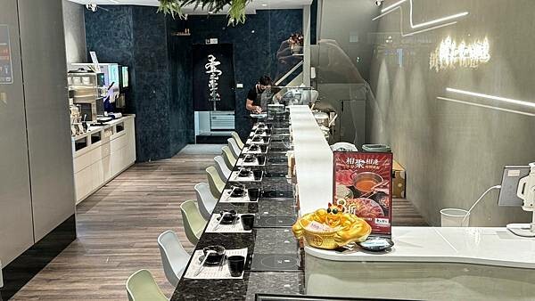 LINE_ALBUM_壹之壹_241107_11