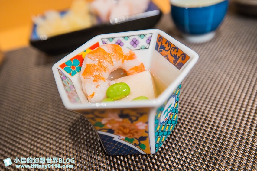 台北市萬華區忻鮨壽司/無菜單料理17道只要1480元/免開瓶費每月固定換菜單好吃又划算/台北無菜單料理推薦