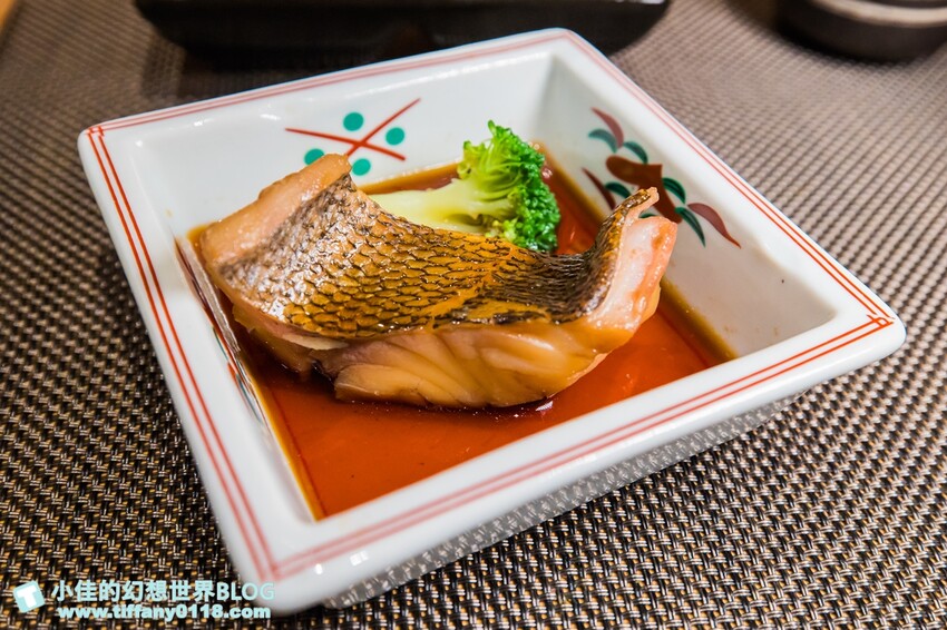 台北市萬華區忻鮨壽司/無菜單料理17道只要1480元/免開瓶費每月固定換菜單好吃又划算/台北無菜單料理推薦