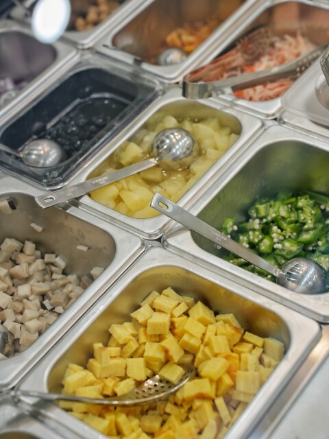 【高雄食記】全台首創波奇碗透明外帶球〔 Poke Go 波奇走走 〕插旗南台灣於高雄展店新開幕！每碗120元起。