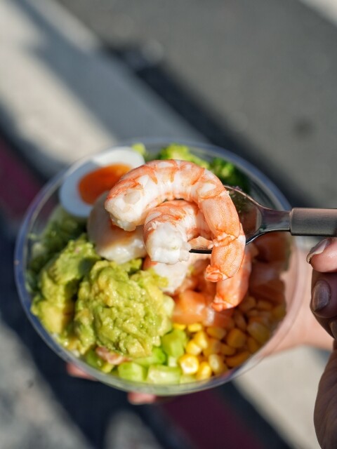 【高雄食記】全台首創波奇碗透明外帶球〔 Poke Go 波奇走走 〕插旗南台灣於高雄展店新開幕！每碗120元起。