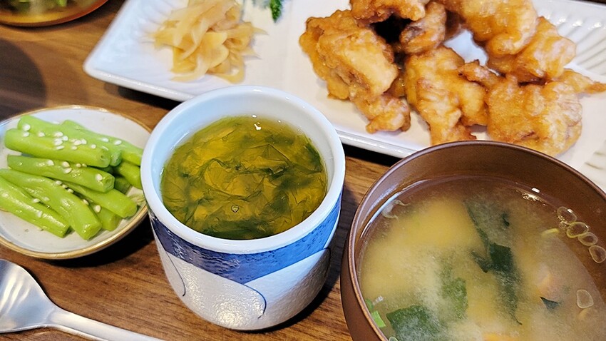 台中市北區MOBU CAFE｜IG人氣手作甜點轉型賣定食、咖啡、依舊有提供美味的甜點唷！