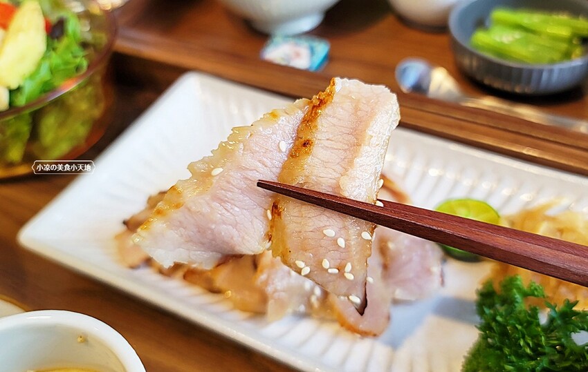 台中市北區MOBU CAFE｜IG人氣手作甜點轉型賣定食、咖啡、依舊有提供美味的甜點唷！