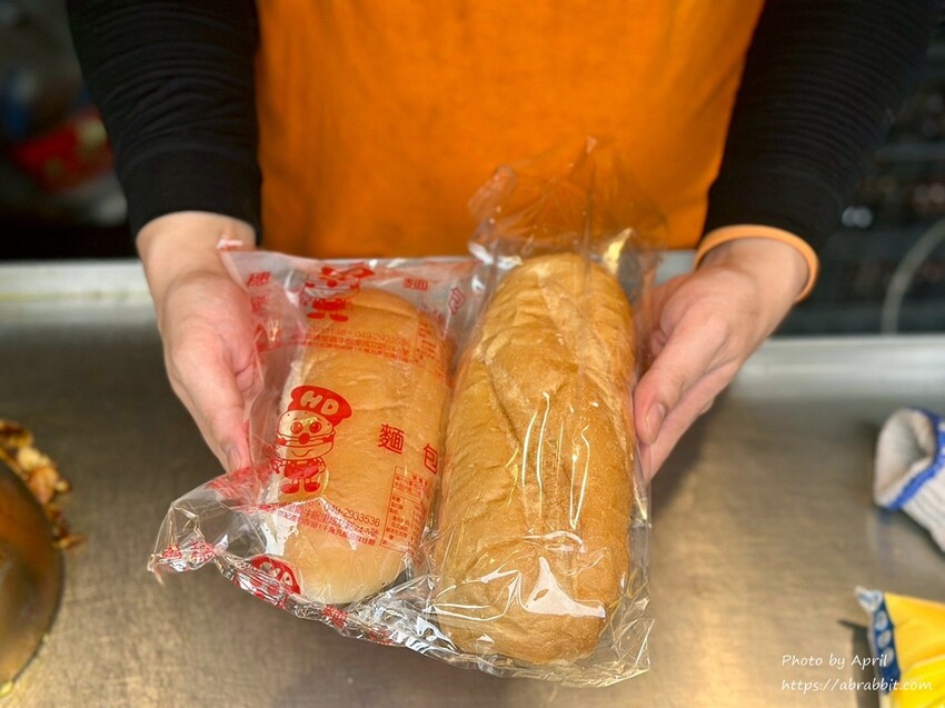 台中市西區神攻沙威瑪-終於不用去台北吃了,台中也有!還有貼心的待用餐。