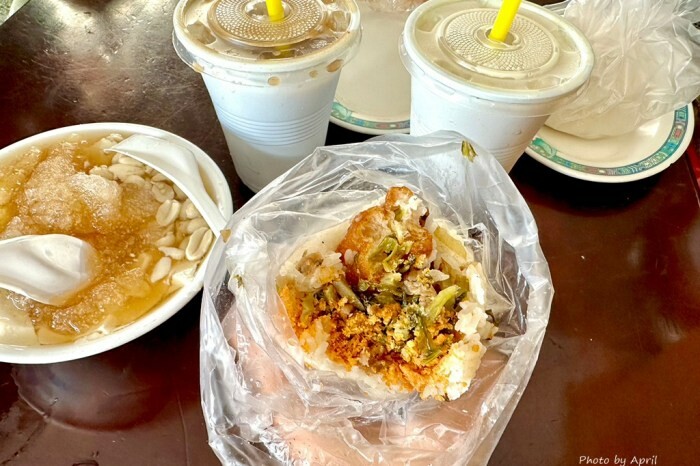 台中市西區神攻沙威瑪-終於不用去台北吃了,台中也有!還有貼心的待用餐。