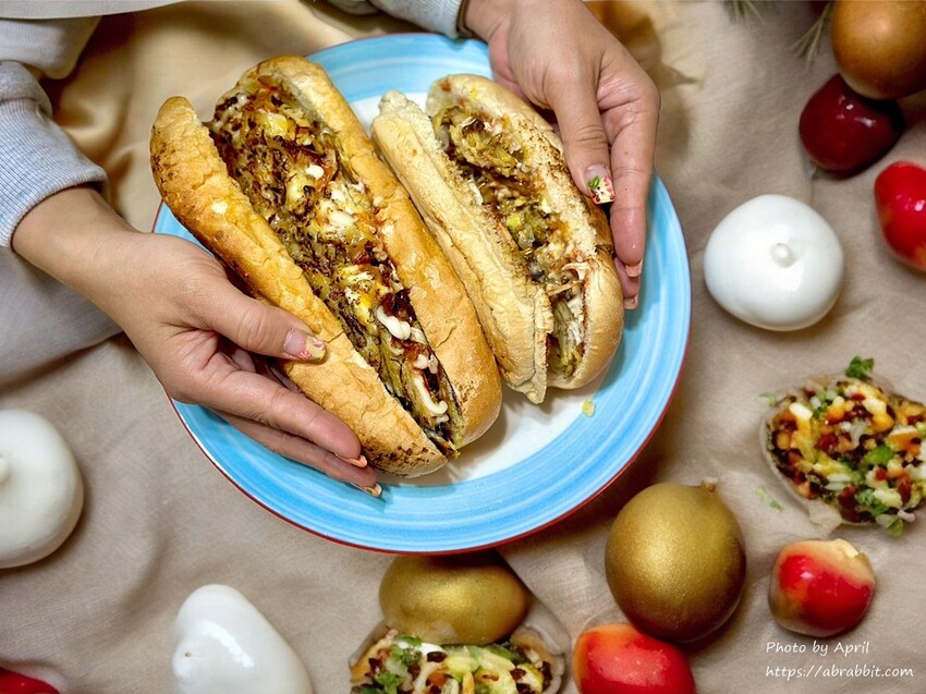 台中市西區神攻沙威瑪-終於不用去台北吃了,台中也有!還有貼心的待用餐。