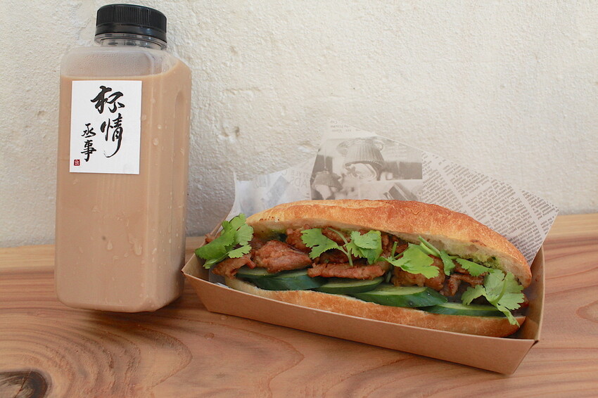 台南市南區吃。台南市｜南區。「杯情丞事」新店報報!!!!隱身在巷弄超美味日式漢堡店，獨家手作火燒蝦塔塔堡全新上市「